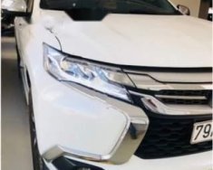 Mitsubishi Pajero Sport 2016 - Cần bán xe Mitsubishi Pajero Sport đời 2016, màu trắng xe gia đình giá 999 triệu tại Khánh Hòa