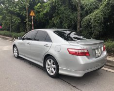 Toyota Camry SE 2008 - Cần bán xe Toyota Camry SE sản xuất năm 2008, màu bạc, xe nhập Mỹ cực đẹp, giá tốt giá 645 triệu tại Hà Nội