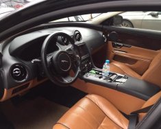 Gia đình bán Jaguar XJ series L năm 2013, màu đen, xe nhập giá 3 tỷ 250 tr tại Hà Nội