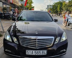 Mercedes-Benz E class E300 2010 - Bán xe Mercedes E300 2010 màu nâu giá 770tr và Camry 2.5Q 2012 trắng, giá 780tr giá 770 triệu tại Sóc Trăng