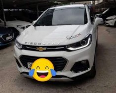 Chevrolet Trax   2018 - Cần bán lại xe Chevrolet Trax sản xuất 2018, màu trắng, xe đẹp giá 600 triệu tại Hà Nội