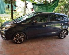 Kia Rondo 2017 - Cần bán lại xe Kia Rondo năm 2017, màu xanh  giá 610 triệu tại Thanh Hóa