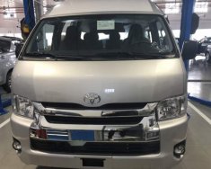 Toyota Hiace 2019 - Bán xe Toyota Hiace năm sản xuất 2019, màu bạc, nhập khẩu nguyên chiếc, giá chỉ 819 triệu giá 819 triệu tại Tp.HCM