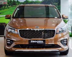 Kia Sedona Platinum D 2019 - Bán ô tô Kia Sedona Platinum D 2019, màu nâu giá 1 tỷ 209 tr tại Quảng Bình