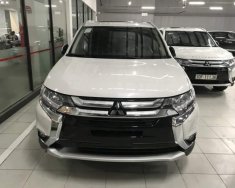 Mitsubishi Outlander 2019 - Bán xe Mitsubishi Outlander đời 2019, màu trắng giá 808 triệu tại Lào Cai