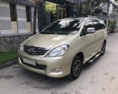 Toyota Innova V 2010 - Bán Toyota Innova V 2010 vàng cát tự động tuyệt vời, xe mình đi kỹ giá 446 triệu tại Tp.HCM