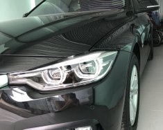 BMW 3 Series 320i 2018 - Bán BMW 320i sx 2018, siêu lướt 2000 km, xe chính chủ giá 1 tỷ 460 tr tại Tp.HCM