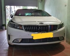 Kia Cerato 2.0AT 2016 - Bán Kia Cerato 2.0AT năm 2016, màu trắng, giá 600tr giá 600 triệu tại Điện Biên