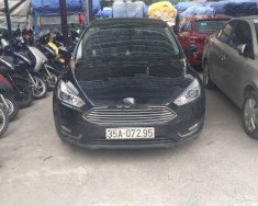 Ford Focus 2016 - Bán Ford Focus đời 2016, màu đen xe gia đình giá 575 triệu tại Ninh Bình
