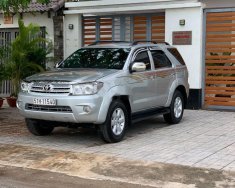 Toyota Fortuner  V   2009 - Bán xe Toyota Fortuner V đời 2009, màu bạc, giá tốt giá 463 triệu tại Tp.HCM