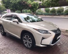 Lexus RX350 Luxury 2017 - Cần bán gấp Lexus RX350 Luxury đời 2017, màu vàng, xe nhập giá 3 tỷ 680 tr tại Hà Nội