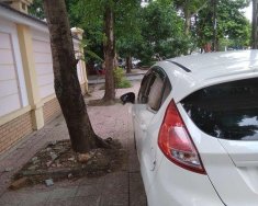 Ford Fiesta AT 2016 - Xe Ford Fiesta AT đời 2016, màu trắng giá 450 triệu tại Nghệ An