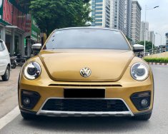 Volkswagen Beetle 2017 - Bán Volkswagen Beetle Dune sản xuất 2017, odo 9.000 miles giá 1 tỷ 220 tr tại Hà Nội