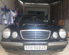 Mercedes-Benz E class 2002 - Chính chủ bán xe Mercedes E240 SX 2002, màu đen giá 189 triệu tại Tp.HCM