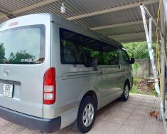 Toyota Hiace 2007 - Bán Toyota Hiace năm 2007, màu xanh ngọc giá 255 triệu tại Quảng Nam