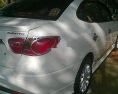 Hyundai Avante 2011 - Cần bán lại xe Hyundai Avante đời 2011, màu trắng chính chủ giá 320 triệu tại TT - Huế