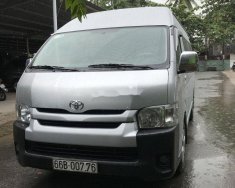 Toyota Hiace 2017 - Bán xe Toyota Hiace sản xuất 2017, màu bạc, nhập khẩu chính hãng giá 735 triệu tại Tp.HCM