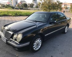 Mercedes-Benz E class E240 AT 2001 - Cần bán Mercedes E240 gia đình đời 2001, màu đen chính chủ, 188 triệu giá 188 triệu tại Hà Nội