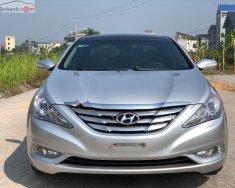 Hyundai Sonata 2011 - Cần bán Hyundai Sonata sản xuất 2011, màu bạc, xe nhập chính hãng. giá 490 triệu tại Vĩnh Phúc