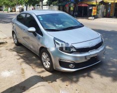 Kia Rio 2016 - Bán ô tô Kia Rio 2016, màu bạc xe gia đình giá 325 triệu tại Bình Định