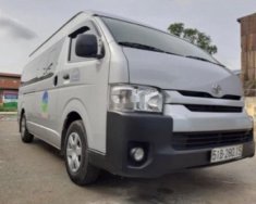 Toyota Hiace   2017 - Xe Toyota Hiace sản xuất năm 2017, giá tốt giá 450 triệu tại Tp.HCM