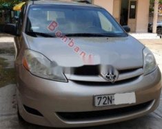 Toyota Sienna 2009 - Cần bán xe Toyota Sienna đời 2009, màu vàng chính chủ giá cạnh tranh giá 650 triệu tại BR-Vũng Tàu