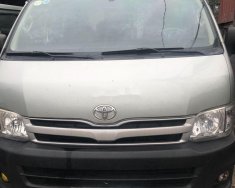 Toyota Hiace 2012 - Bán Toyota Hiace đời 2012, màu bạc, 265 triệu giá 265 triệu tại Hà Nội