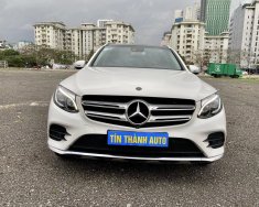 Mercedes-Benz GLC-Class 2018 - Cần bán lại chiếc xe Mercedes Benz GLC 300 4Matic, sản xuất 2018, màu trắng giá 1 tỷ 915 tr tại Hà Nội