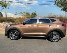 Hyundai Tucson   2015 - Cần bán xe Hyundai Tucson đời 2015, màu nâu, nhập khẩu   giá 700 triệu tại Kon Tum