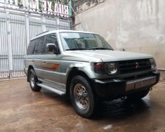 Mitsubishi Pajero   2003 - Bán ô tô Mitsubishi Pajero đời 2003, màu bạc, xe nhập, giá tốt giá 145 triệu tại Sơn La