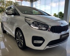 Kia Rondo 2020 - Giảm giá sâu với chiếc Kia Rondo MT sản xuất 2020, xe hoàn toàn mới, giao nhanh giá 579 triệu tại Quảng Ngãi