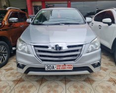 Toyota Innova  G 2016 - Bán Toyota Innova G 2016, màu bạc số sàn giá 340 triệu tại Vĩnh Phúc