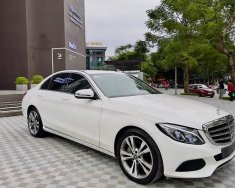 Mercedes-Benz C250 2017 - Cần bán gấp Mercedes sản xuất 2017, màu trắng còn mới giá 1 tỷ 250 tr tại Hà Nội