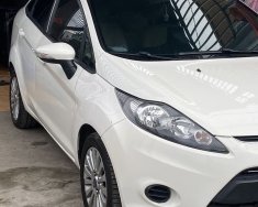 Ford Fiesta 2011 - Cần bán gấp Ford Fiesta đăng ký 2011 xe gia đình giá tốt 280tr giá 280 triệu tại An Giang