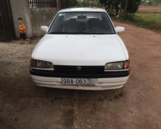 Mazda 323   1.6 MT   1995 - Cần bán gấp Mazda 323 1.6 MT 1995, màu trắng, giá tốt giá 37 triệu tại Bắc Giang