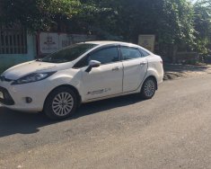 Ford Fiesta 2011 - Bán Ford Fiesta năm 2011, màu trắng còn mới, giá tốt giá 215 triệu tại Phú Thọ