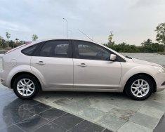 Ford Focus 2009 - Bán Ford Focus năm cuối 2009 AT ít sử dụng giá 255 triệu tại Quảng Ninh