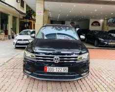 Volkswagen Tiguan 2017 - Cần bán Volkswagen Tiguan 2017, màu đen, xe nhập giá 1 tỷ 199 tr tại Hà Nội