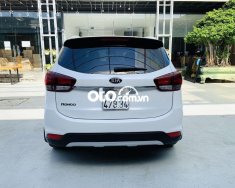 Kia Rondo   GAT  2018 - Cần bán gấp Kia Rondo GAT đời 2018, màu trắng giá 525 triệu tại Tp.HCM