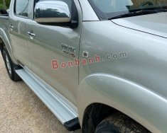 Toyota Hilux   3.0G 4x4 MT 2010 - Cần bán lại xe Toyota Hilux 3.0G 4x4 MT 2010, màu bạc, xe nhập giá cạnh tranh giá 325 triệu tại Hà Tĩnh