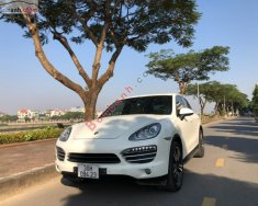 Cần bán gấp Porsche Cayenne đời 2014, màu trắng, nhập khẩu nguyên chiếc giá 2 tỷ 350 tr tại Hà Nội