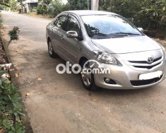 Toyota Vios E  2009 - Cần bán xe Toyota Vios E sản xuất năm 2009 màu ghi vàng, 215 triệu giá 215 triệu tại Vĩnh Long