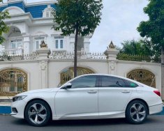 Cần bán Honda Accord 1.5 AT sản xuất 2019, màu trắng, nhập khẩu đẹp như mới giá 998 triệu tại Tp.HCM