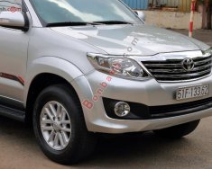 Toyota Fortuner   V 2012 - Bán xe Toyota Fortuner V đời 2012, màu bạc, giá tốt giá 525 triệu tại Tp.HCM