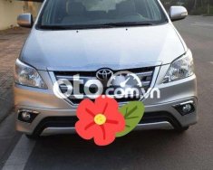 Toyota Innova E 2016 - Cần bán gấp Toyota Innova E đời 2016, màu bạc chính chủ giá 356 triệu tại Hà Nội