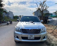 Toyota Hilux 2012 - Bán Toyota Hilux sản xuất 2012, màu bạc, xe nhập còn mới, giá 390tr giá 390 triệu tại Quảng Bình