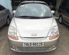 Chevrolet Spark MT 2015 - Cần bán Chevrolet Spark MT 2015, màu bạc giá 135 triệu tại Tp.HCM