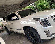 Cadillac Escalade AT 2016 - Bán Cadillac Escalade AT đời 2016, màu trắng, xe nhập còn mới giá 4 tỷ 400 tr tại Tp.HCM