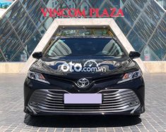 Cần bán xe Toyota Camry 2.0G AT sản xuất năm 2020, màu đen, nhập khẩu chính chủ, giá chỉ 946 triệu giá 946 triệu tại Tp.HCM