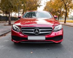 Cần bán Mercedes E250 năm sản xuất 2016, màu đỏ giá 1 tỷ 590 tr tại Hà Nội